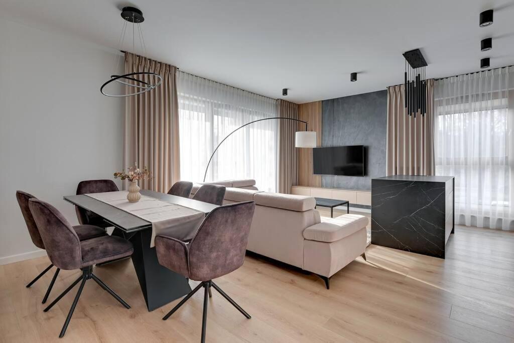 Zajezdnia Wrzeszcz 2 By Grand Apartments Gdańsk Exterior foto